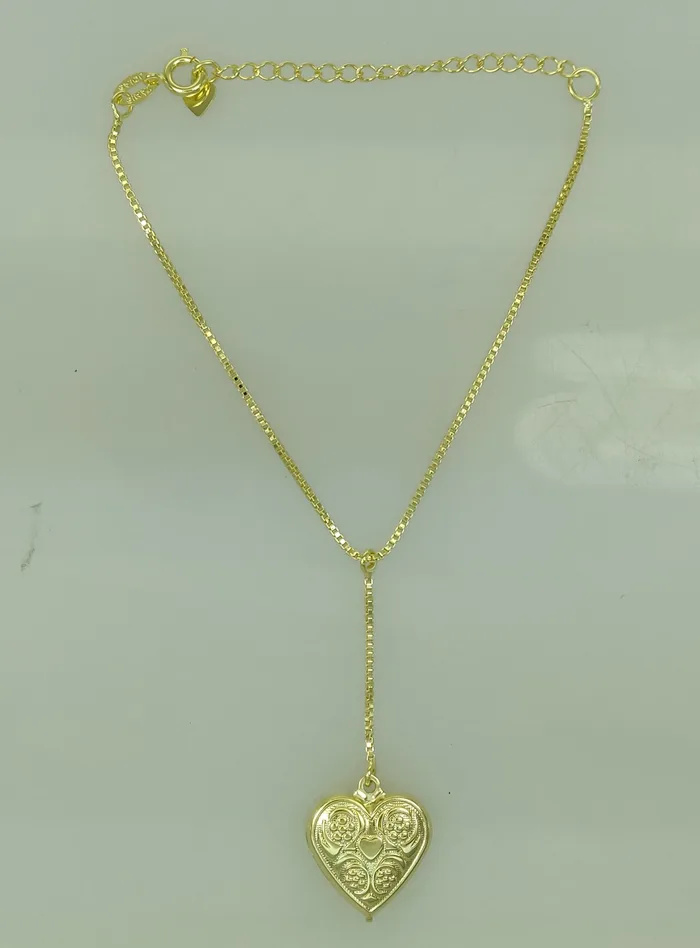 Original: colar de ouro com medalha